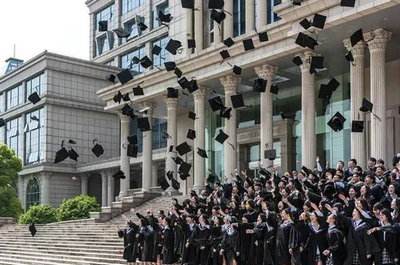 浙江中小学减负方案发布 严禁机构宣传学生升学情况